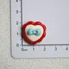 Serie Roja y Azul de Resina Chica Cereza Pasador DIY Joyería Materiales Hechos a Mano Venta al por Mayor Caja de Almacenamiento Parche para Agujero de Zapato