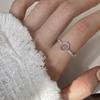 Raspberry Crystal Ring Mulheres ins Moda Commuter Colorido Diamante Abertura Ajustável Dieta Finger Ring Niche Design Sentido Novo Estilo