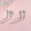 Clip de Oreja de Corazón de Doble Capa con Diamantes Completos, No Requiere Perforación, Estilo Chanel de Lujo Ligero, Modelo Más Vendido en Xiaohongshu, Ear Cuff de Zirconia con Forma de Corazón para Mujer