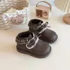 Botas de Encaje de Princesa para Niñas 2026 Otoño/Invierno Nuevas Botas Pequeñas de Cuero Suaves y Cómodas Botas de Encaje con Suela Suave