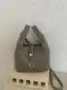 Bolso de Cesta para Mujer Estilo Nuevo 2026 con Acabado de Lujo, Bolso Cruzado con Patrón de Lichi, Bolso Cubo de Diseño de Nicho, Bolso Grande para Mujer
