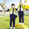Conjunto de Tres Piezas de Chaqueta Uniforme de Escuela Primaria Forro Interior Otoño e Invierno Conjunto de Uniforme de Jardín de Infantes Otoño e Invierno Conjunto de Uniforme de Clase para Niños