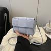Bolsos Pequeños Modernos y Elegantes para Mujer 2026 Nueva Moda Transfronteriza Versátiles Bolsos Cruzados de Hombro Bolsos Cuadrados Pequeños de Moda Venta al por Mayor