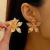 Pendientes de Flor con Goteo de Aceite Dulces Elegantes Transfronterizos para Mujer Estilo Ins Retro Elegante Moda Aleación Pendientes de Pétalo