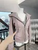 Cardigã rosa para mulheres petites, nova moda outono 2026, jaqueta moletom com capuz e zíper estilo coreano, corte justo