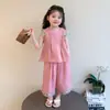 Conjunto sin mangas para niña Verano 2026 Nueva Moda Infantil Super Lindo Conjunto de Verano para Niños Pequeños, Conjunto Ligero de Dos Piezas
