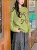 Suéter de tricô tamanho plus size estilo coreano com estampa de laço, gola redonda, estilo pullover, nova coleção outono/inverno, caimento solto, estilo preppy