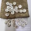 Conchas de agua dulce 6/8mm agujero lateral doble cara letra dorada impresa letras beads Accesorios para joyería hecha a mano Diy venta caliente