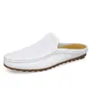 Sandálias Masculinas de Tamanho Grande para Uso Externo Meio Chinelos de Verão Respiráveis Moda Tendência Sapatos Baotou Sapatos Casuais Sapatos