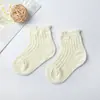 Meias de Algodão Finas Coloridas Doces de Verão para Crianças, Meias Lisas Respiráveis de Malha para Meninos e Meninas, Meias de Cano Curto, Atacado em Estoque