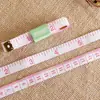 Artículos pequeños Cinta métrica de cuero de colores Cinta métrica suave Pie de ciudad Cinta métrica para ropa Cinta métrica de sastre Medición de busto-cintura-cadera Cinta métrica pequeña 1.5 metros