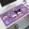 Alfombrilla de ratón linda, extragrande y engrosada, almohadilla para teclado de computadora de escritorio de oficina, alfombrilla de juego de e-sports Kuromi de anime al por mayor