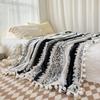 Manta Jacquard Cationica de Dos Tonos Terciopelo Nube, Manta Pequeña Fresca y Versátil para Sofá con Bolitas de Pelo Pequeñas, Manta para Siesta en la Oficina