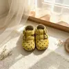 Zapatos planos de lunares estilo coreano para niñas, nueva colección otoño/invierno 2026, zapatos para niños pequeños de suela blanda, zapatos de princesa de moda estilo coreano