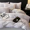 Juego de Ropa de Cama de Leche Gruesa Tallada Cuatro Piezas Más Terciopelo Coral Franela Sábana Funda de Cama Funda de Edredón Ropa de Cama Tres
