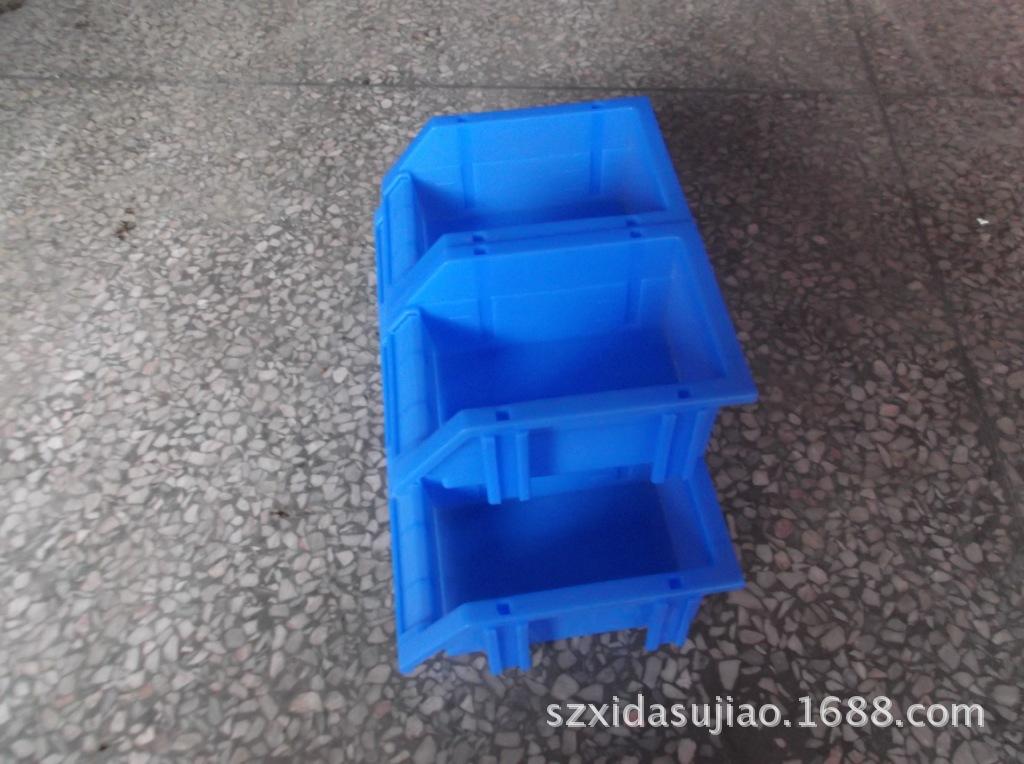 塑料箱