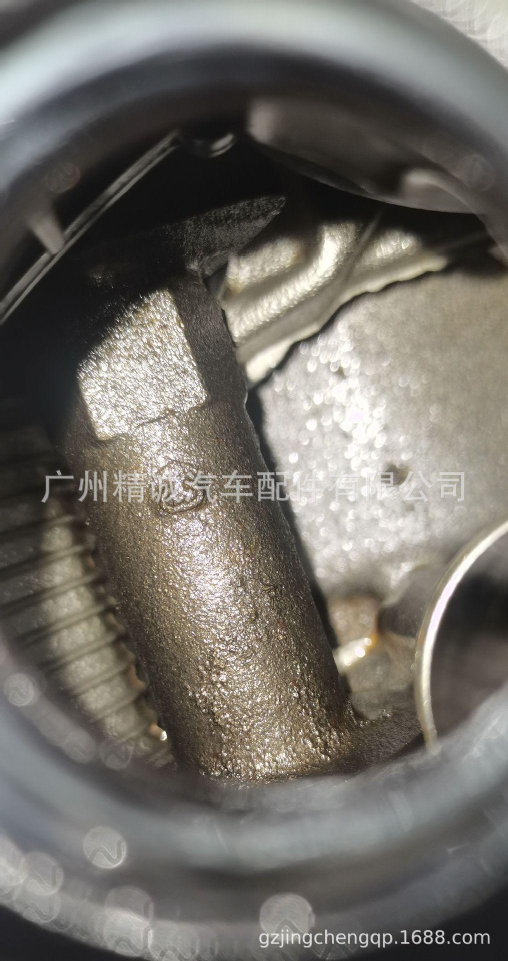天籁2.3 VQ23发动机5