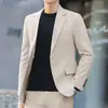 Terno Casual Masculino Jaqueta Primavera e Outono Novo Estilo Masculino Versátil Solto Tamanho Grande Negócios Sem Ferro Casual Terno Superior