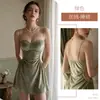 Camisola de Noche Estampado de Mariposas Dinámicas para Mujer, Vestido Corto Sexy con Estampado de Leopardo y Cordón Revelador de Cintura, Atuendo para Citas, Moda al por Mayor