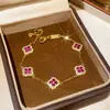 Pulsera de Flor con Baño de Oro Real y Circonita, Lujo Ligero, Pulsera de Gama Alta, Exquisita, Diseño de Joyería de Mano de Moda y Versátil, Nicho