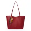 Bolso Tote de Moda y Sencillo, Gran Capacidad, Bolso de Hombro para el Trabajo de Mujer, Bolso de Moda, Bolso de Axila de Nicho de Alto Temperamento para Mujer