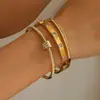 Conjunto de 3 Peças de Pulseiras de Aço Inoxidável com Diamantes para Mulheres, Venda Quente Transfronteiriça, Pulseiras Versáteis de Aço Titânio de Alta Qualidade Que Não Desbotam, na Cor Ouro Rosé