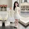 Blusa Floral Elegante de Nicho com Manga Curta para Crianças Maiores, Saia Bolo de Renda para Meninas no Verão, Doce e Individual Conjunto de Duas Peças