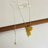 Blogger surcoreana con collar con colgante de racimo de uvas color dopamina largo femenino nicho cadena de suéter ajustable moda