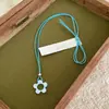 Collar Colgante Minimalista Estilo Ins de Esmalte con Flor Colorida Sabor Uva Verde para Mujer, Accesorio de Cuello Versátil con Diseño Único