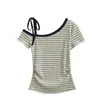 Camiseta Moda Listrada de Um Ombro com Amarração, Manga Curta, para Mulheres, Novo Estilo de Verão, Caimento Relaxado, Top Sexy Justo