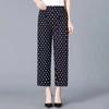 Calças femininas de meia-idade primavera e outono elástico gelo seda mãe flor calças soltas plus tamanho grande casual cropped calças retas