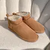 Botas de nieve clásicas para hombre y mujer con forro de piel de oveja, cálidas y antideslizantes, piel genuina, forradas de lana, corte medio-bajo, disponibles en tallas grandes