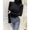 Suéter de Punto de Cuello Alto Acanalado Elástico Dongdaemun Coreano para Mujer, Ropa Interior de Corte Ajustado para Otoño e Invierno