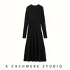 Vestido Francés de Lana Tejida Adelgazante que Define la Cintura para Mujer Primavera y Otoño Nuevo Vestido de Lana Base de Cachemira Vestido Largo A-Line