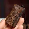 Colgante de Collar Paisaje Escénico Tallado de Madera de Agar Natural Marca Segura y Confiable Pieza de Mano para Manualidades de Hombres y Mujeres