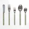 2026 Novo Estilo Transfronteiriço Talheres de Aço Inoxidável Cabo com Rebite Francês High-end Comida Ocidental Faca de Bife Garfo Colher Conjunto de Três Peças