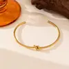 Europa e Estados Unidos novo pulseira de aço titânio meninas alto senso forno banho de ouro real aço inoxidável requintado não desbota mão feminina