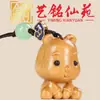 Corrente de celular de urso fofo esculpido em sândalo verde, pingente de urso animal adorável para bolsa, decoração de cordão para estudante