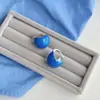 Pendientes de dopamina de verano azules con diseño geométrico único de hebilla de oreja con nicho, pendientes ligeros de lujo avanzados.