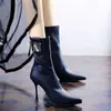 Botas Skinny de Punta Aguda Sexy Estilo Coreano para Mujer 2026 Otoño/Invierno Nueva Tendencia Tacones Altos Botines Negros Botas de Tacón de Aguja Media Pantorrilla