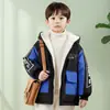 Roupas de Outono e Inverno Grossas de Veludo para Meninos 2025 Novas Roupas de Inverno para Crianças Tops com Capuz para Meninos Roupas de Inverno para Bebês