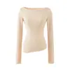 Camiseta de manga larga ajustada estilo coreano y falda de cintura alta, un conjunto versátil de dos piezas para mujer, perfecto para otoño