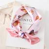 Pañuelo Pequeño de Seda con Estampado de Mariposas Bufanda Cuadrada Pequeña para Mujer Bufanda Profesional de Aeromoza Bufanda Decorativa Versátil para el Cuello Bufanda Delgada de Primavera y Verano