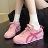 Tênis de Treino Alemão Rosa Plano Leve Retrô Feminino Outono 2026 Novo Estilo Solado Macio Tênis Esportivo Casual Solado Macio Tênis de Skate Feminino