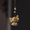 Sándalo Verde Tallado Adornos de Dumbo Colgante Elefante Auspicioso Llavero DIY Cadena para Teléfono Móvil Accesorios Artesanales de Madera