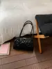 Bolso de hombro de nicho para mujer estilo coreano, modelo nuevo, venta al por mayor transfronteriza, bolso Boston acolchado de moda, bolso de gran capacidad para el antebrazo, moderno