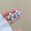 Aretes de Flor de Nenúfar Azul Hielo, Femeninos, Elegantes y Suaves, Aretes de Estilo Nuevo, Aretes Creativos de Perlas de Alta Gama