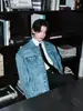 Chaqueta acolchada corta azul lavado retro americana para hombre, estilo minimalista con diseño de patchwork pesado, chaqueta vaquera