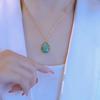 Colar com pingente de gota d'água verde design de nicho corrente clavícula celebridade da internet Alto senso moda simples temperamento de luxo leve colar