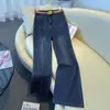 Calça jeans flare vintage sob medida outono 2026, design de cintura alta, corte justo, alonga as pernas, boca de sino versátil